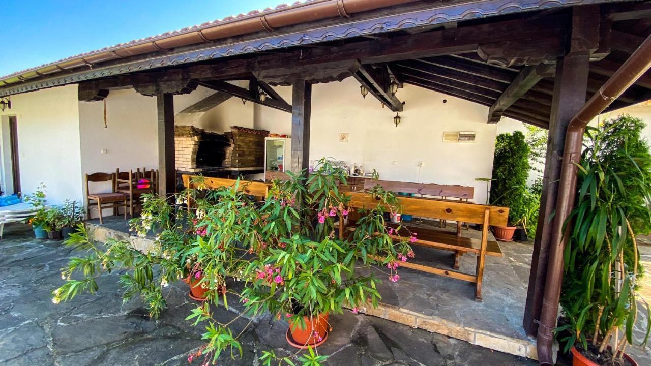 De-Yan Guest House Oreshak  Dış mekan fotoğraf