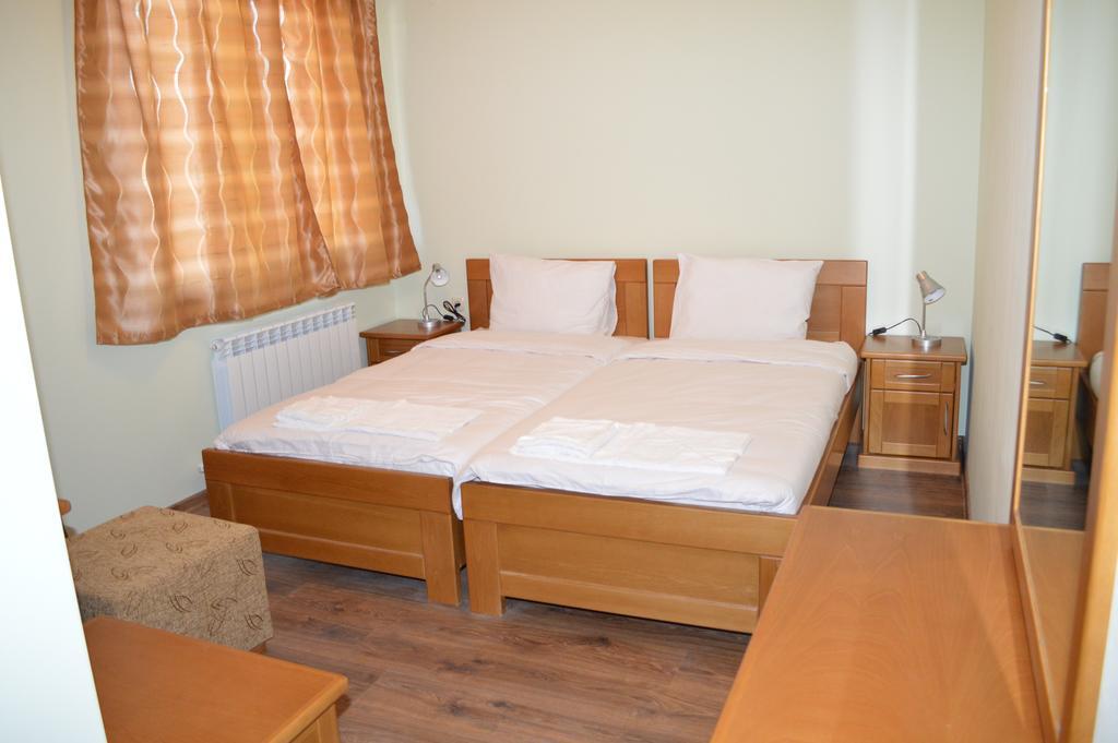 De-Yan Guest House Oreshak  Oda fotoğraf