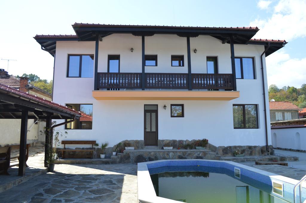 De-Yan Guest House Oreshak  Dış mekan fotoğraf
